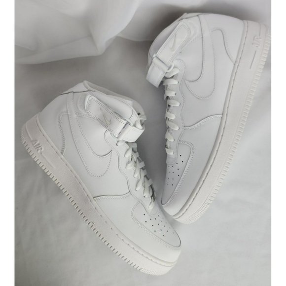 15 MEN'S NIKE AIR FORCE 1 MID 07 ALL TRIPLE WHITE SNEAKERS CW2289-111 AF1 - Picture 1 of 9